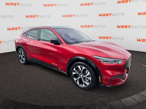 Used 2021 Ford Mustang Mach-E Premium image 7