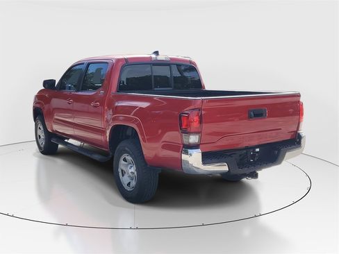 Certified 2022 Toyota Tacoma SR5 image 6