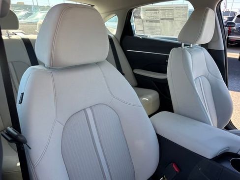 New 2026 Hyundai Sonata SEL FWD image 23