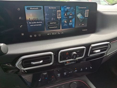 New 2026 Nissan Sentra SV w/ SV Convenience Package FWD image 7