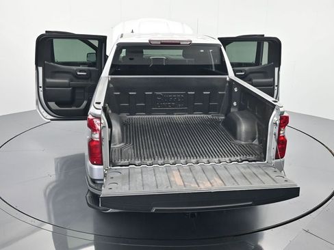 Used 2021 Chevrolet Silverado 1500 LT AWD/4WD image 45