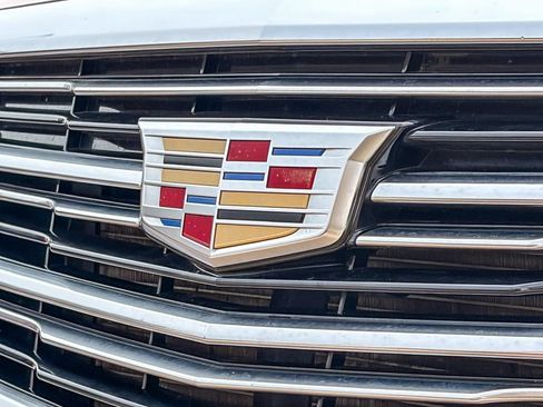 Used 2019 Cadillac XT5 Luxury FWD image 9