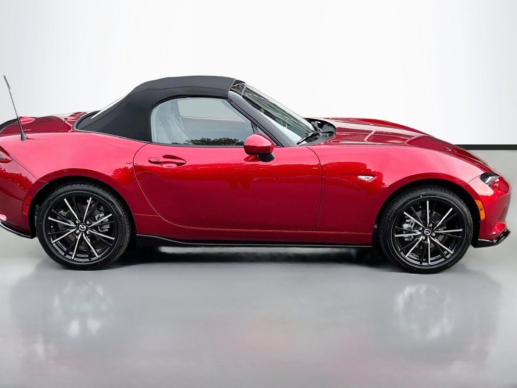 New 2026 MAZDA MX-5 Miata Grand Touring w/ Appearance Package RWD image 8