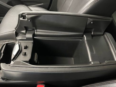 Used 2017 Buick Envision Essence FWD image 30