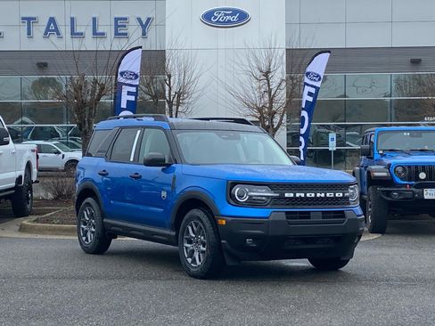 New 2026 Ford Bronco Sport Big Bend w/ Convenience Package AWD/4WD image 2