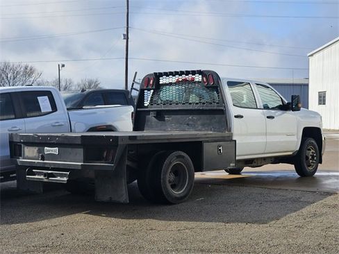 Used 2018 Chevrolet Silverado 3500 W/T w/ WT Convenience Package image 3