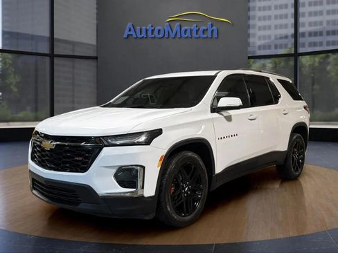 Used 2024 Chevrolet Traverse RS image 4