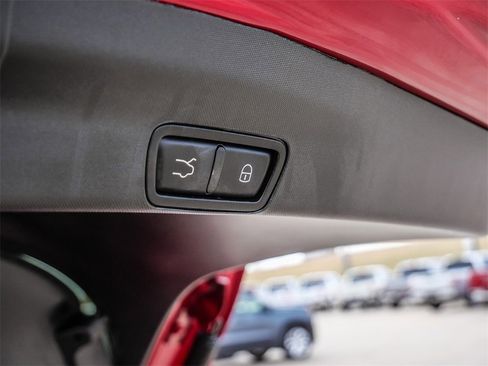 Used 2024 Alfa Romeo Stelvio Ti image 16