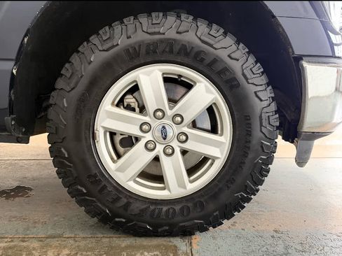 Used 2023 Ford F150 XLT w/ Trailer Tow Package image 11