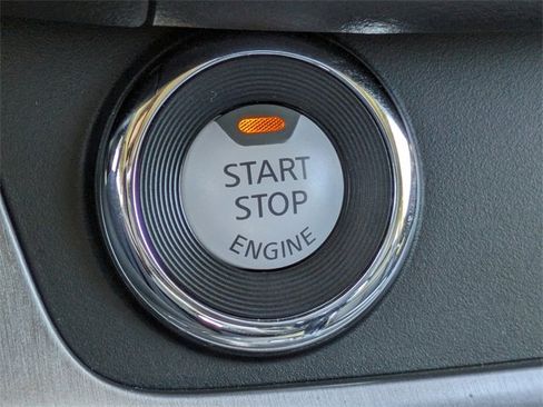 Used 2024 Nissan Murano SL image 34