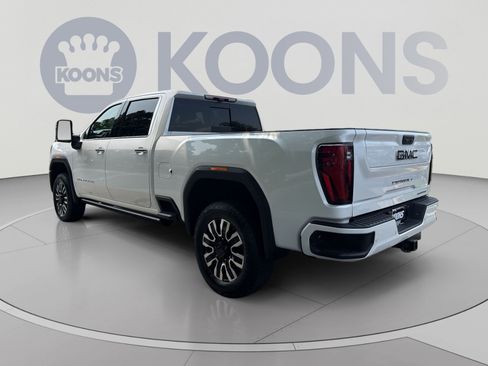 Used 2024 GMC Sierra 2500 Denali Ultimate AWD/4WD image 4