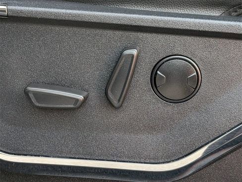 Used 2023 Ford F250 Lariat w/ Lariat Ultimate Package image 20