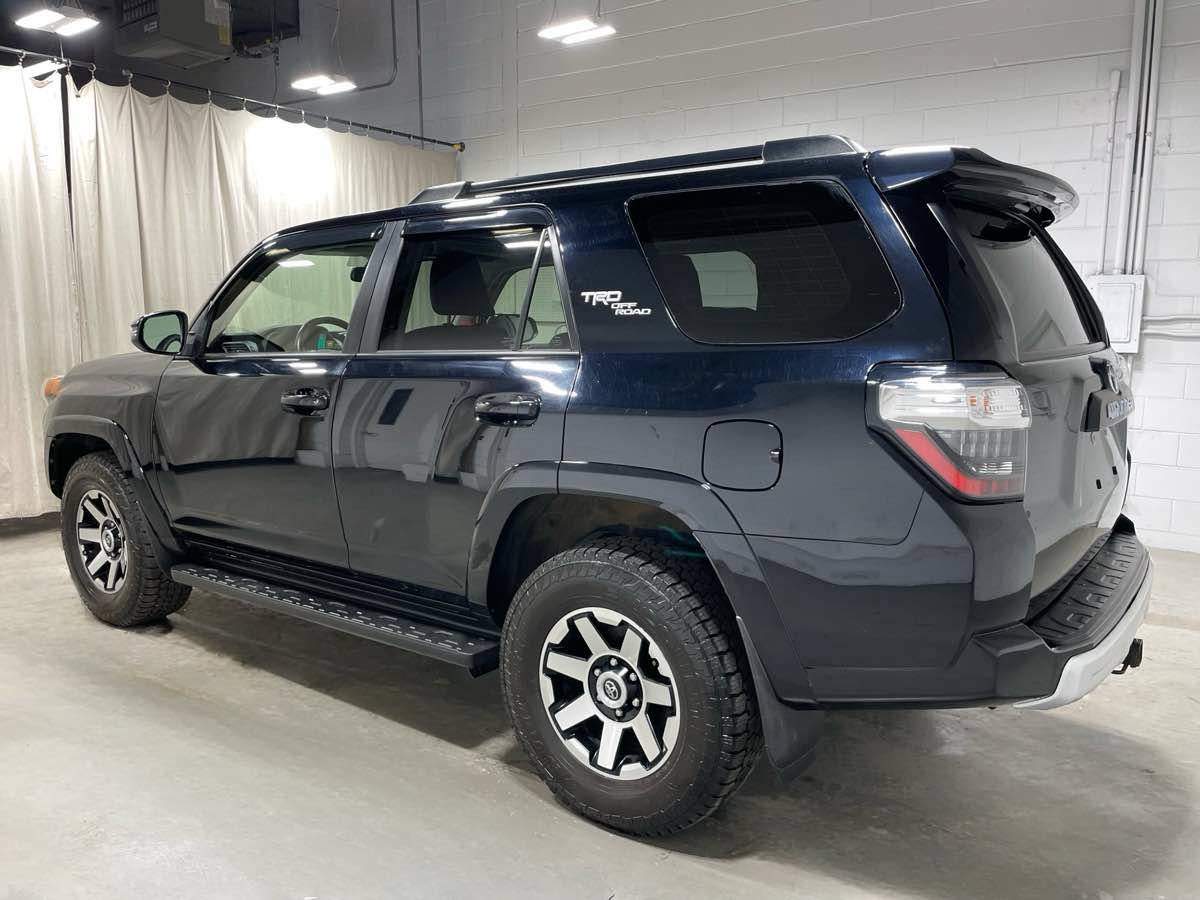Used 2019 Toyota 4Runner TRD Off-Road Premium AWD/4WD image 5