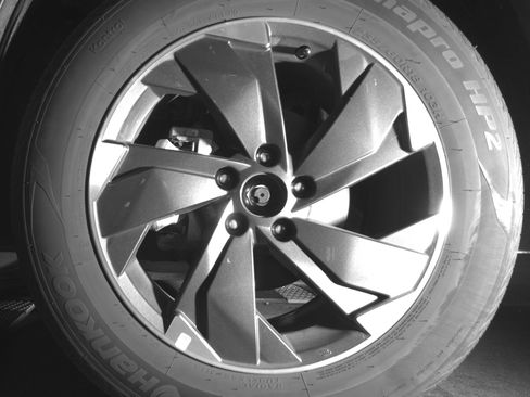 Used 2025 Nissan Rogue SV image 12