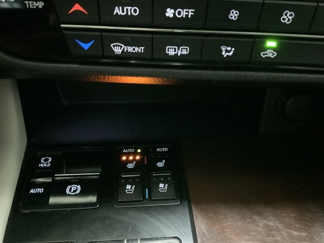 Used 2017 Lexus RX 350 AWD w/ Premium Package image 36