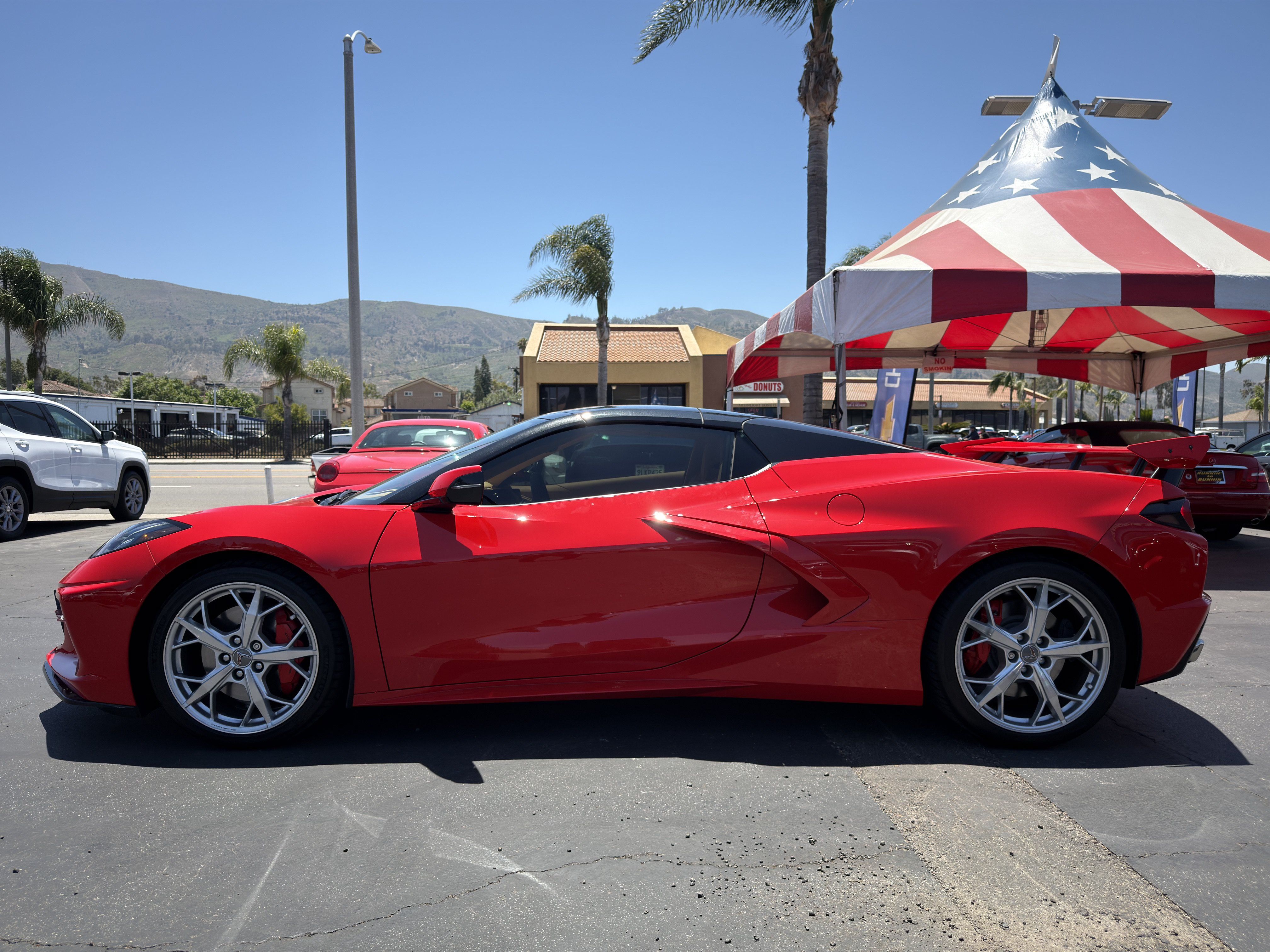 Used 2022 Chevrolet Corvette Stingray Premium Conv w/ Z51 Performance Package RWD image 5