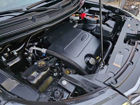 Used 2017 Ford Explorer XLT w/ Equipment Group 202A image 65