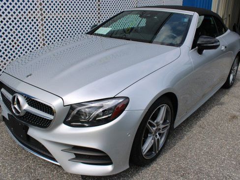 Used 2018 Mercedes-Benz E 400 4MATIC Cabriolet image 5