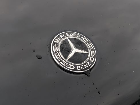 Used 2018 Mercedes-Benz GLC 300 4MATIC image 15