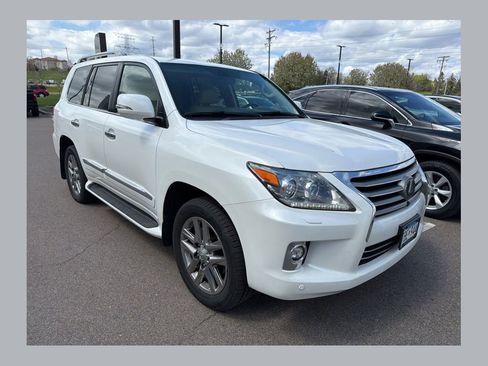 Used 2014 Lexus LX 570 4WD image 1