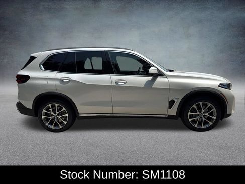 New 2026 BMW X5 xDrive40i w/ Climate Comfort Package AWD/4WD image 6