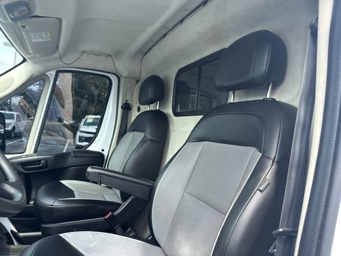 Used 2021 RAM ProMaster 2500 FWD image 17