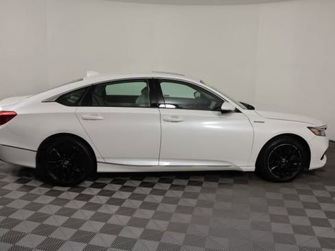 Used 2021 Honda Accord EX-L image 9