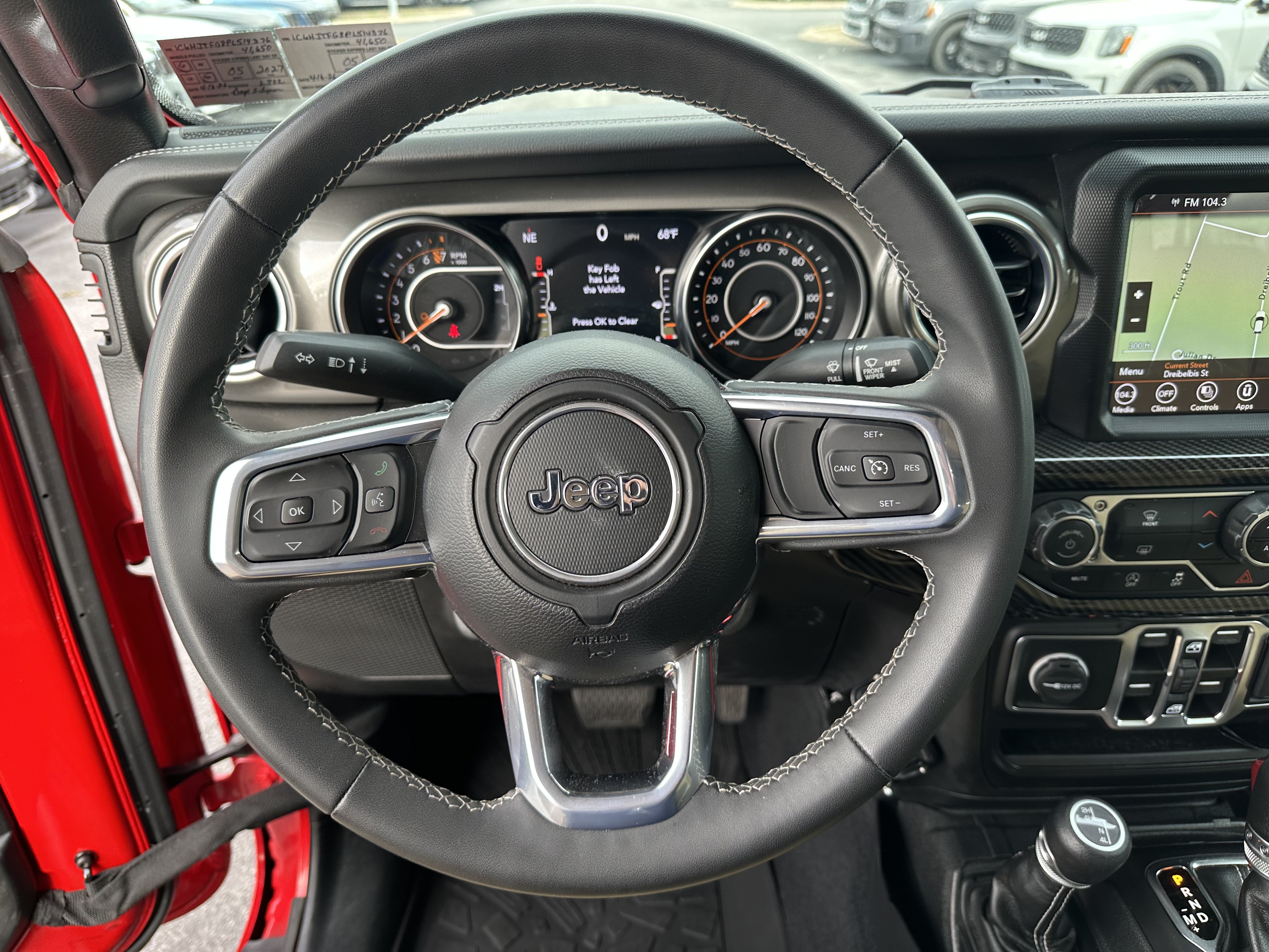 Used 2023 Jeep Gladiator Overland AWD/4WD image 26