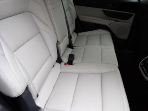 New 2026 Lincoln Nautilus Premier image 36