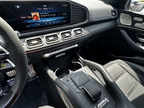 Certified 2025 Mercedes-Benz GLE 53 AMG 4MATIC Coupe image 31