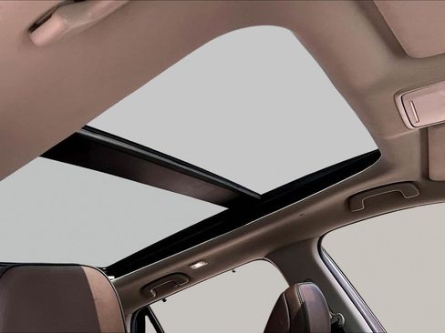 Used 2025 Honda Pilot Elite image 22