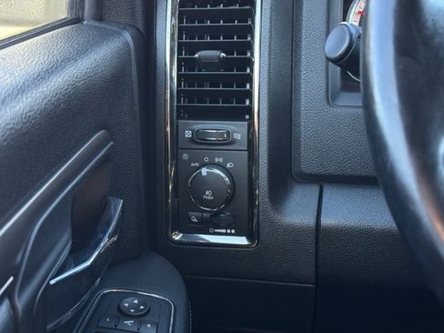 Used 2017 RAM 1500 Sport w/ Comfort Group image 30