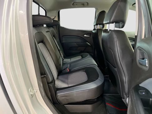 Used 2017 Chevrolet Colorado Z71 AWD/4WD image 26