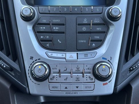 Used 2012 Chevrolet Equinox LT image 28