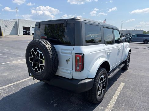 Used 2024 Ford Bronco Outer Banks AWD/4WD image 7