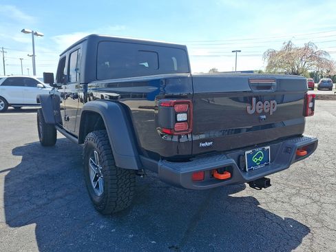 Used 2026 Jeep Gladiator Mojave AWD/4WD image 5