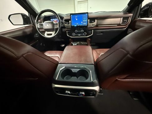 Used 2024 Ford Expedition Limited AWD/4WD image 72