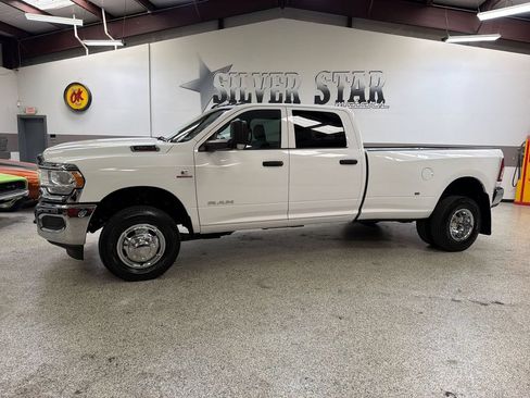 Used 2021 RAM 3500 Tradesman AWD/4WD image 2