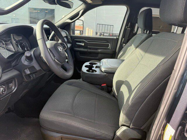Used 2026 RAM 2500 Big Horn AWD/4WD image 9
