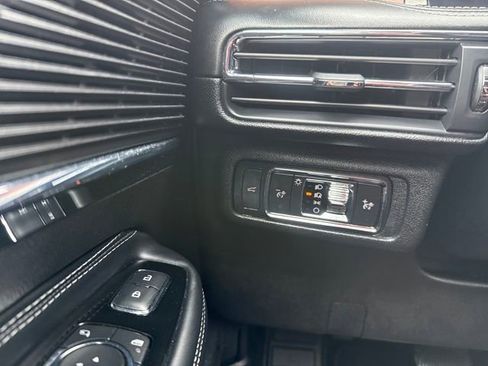 Certified 2022 Lincoln Corsair Reserve image 17