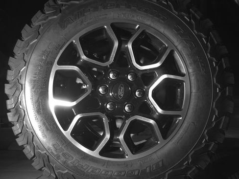 Used 2022 Ford F150 XLT w/ Equipment Group 302A High AWD/4WD image 26