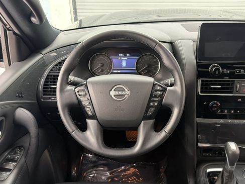 Used 2023 Nissan Armada SL w/ Midnight Edition Package AWD/4WD image 28