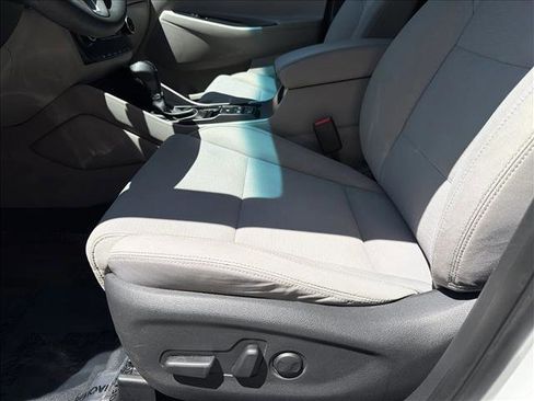 Used 2020 Hyundai Tucson Value AWD/4WD image 12