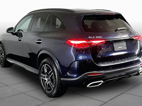 Used 2023 Mercedes-Benz GLC 300 4MATIC image 12