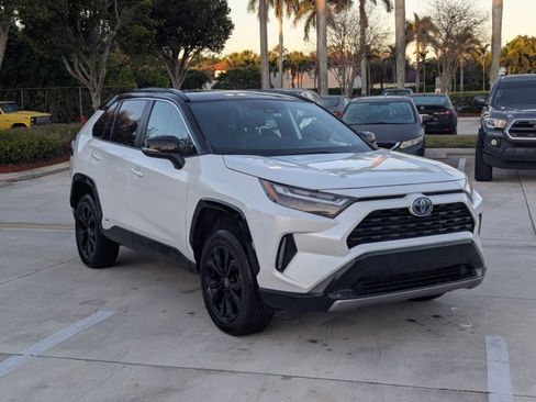 Certified 2023 Toyota RAV4 XSE image 3