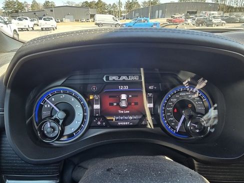 Used 2019 RAM 1500 Limited image 12