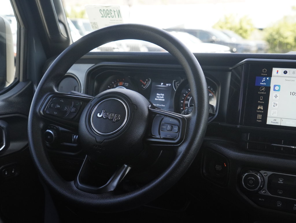Used 2026 Jeep Wrangler Unlimited Sport AWD/4WD image 33