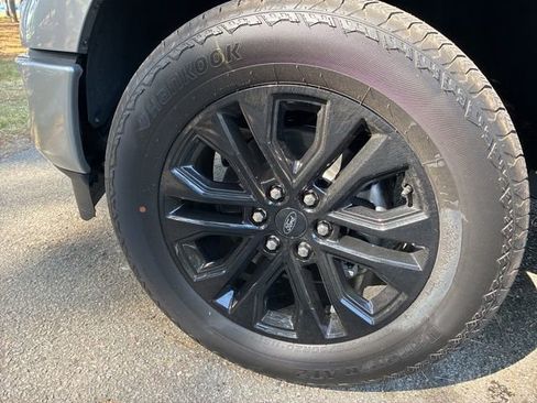 Used 2026 Ford F150 Lariat w/ Equipment Group 501A Mid AWD/4WD image 11