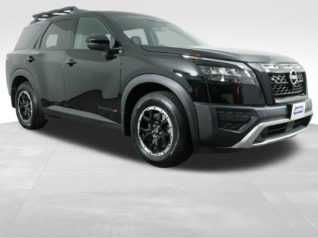 Used 2023 Nissan Pathfinder Rock Creek AWD/4WD image 2
