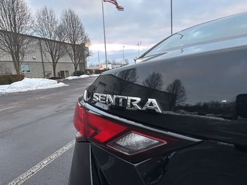 Used 2024 Nissan Sentra SV image 36